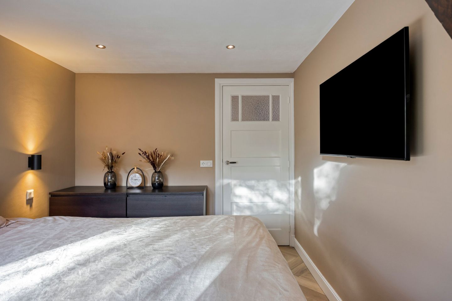 Foto 35 van Molenstraat 10