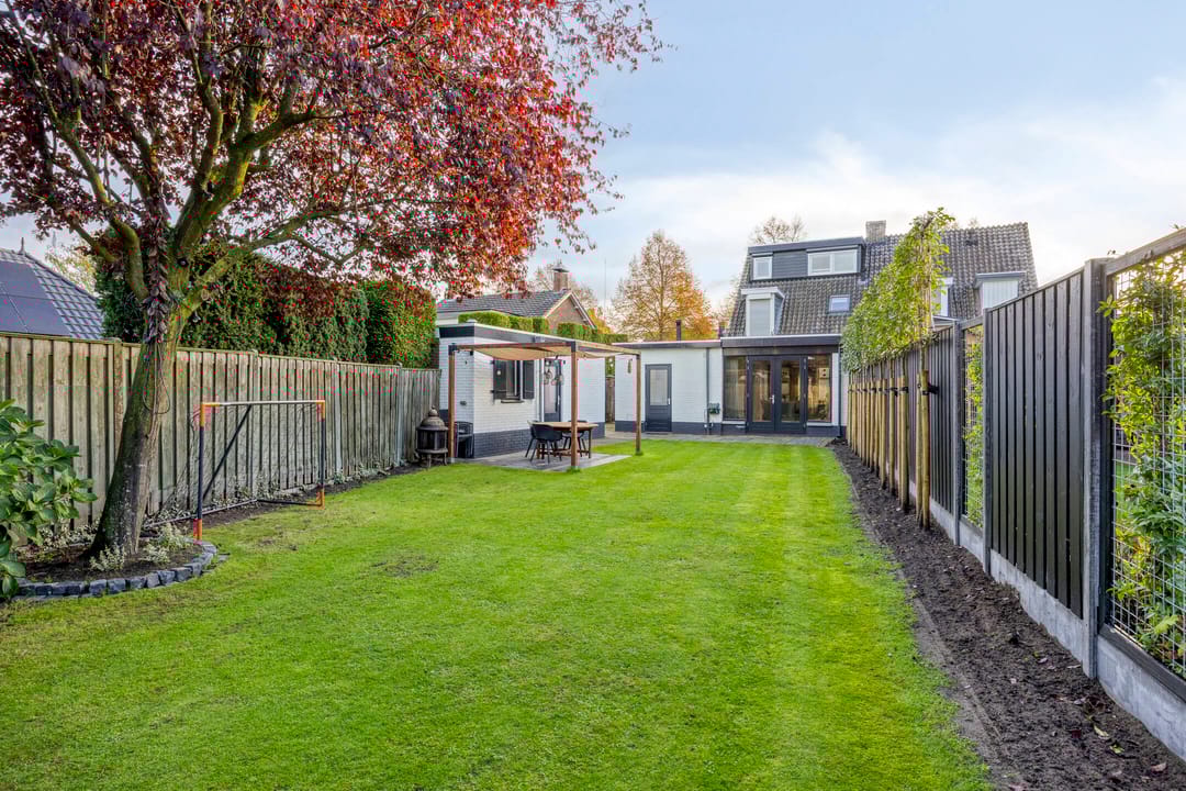 Foto 46 van Molenstraat 10