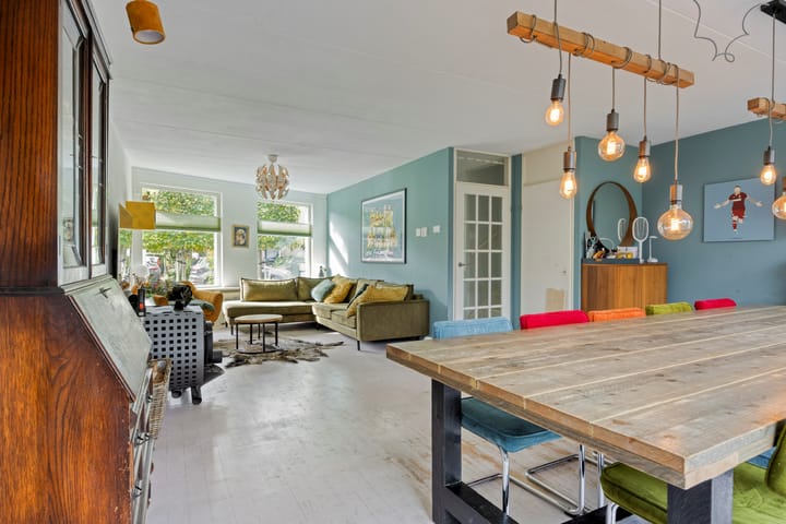 Photo 11 of Weegbreelaan 11