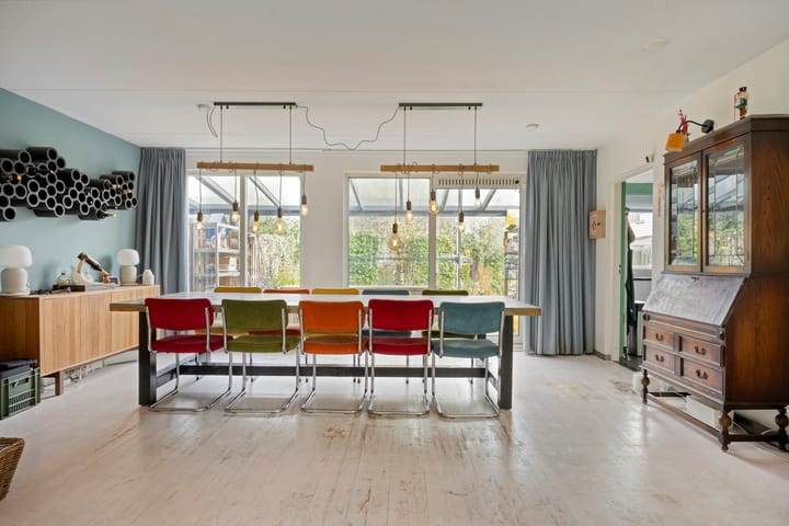 Photo 14 of Weegbreelaan 11