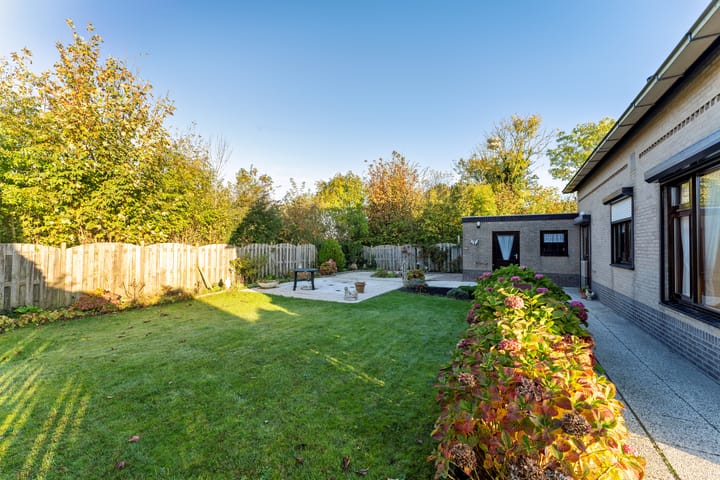 Photo 5 of Kanaalweg 1-A