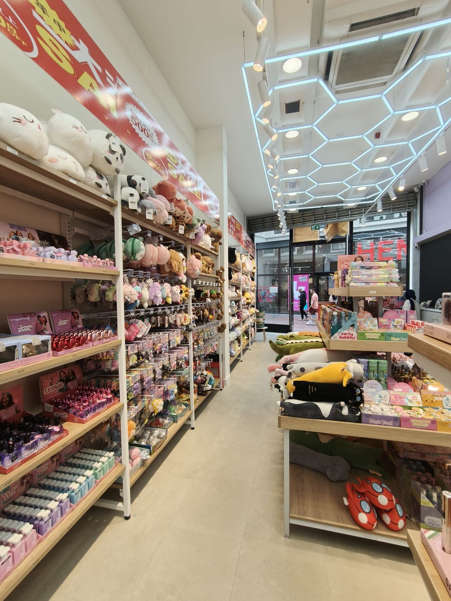 Bekijk foto 2 van Nieuwendijk 179