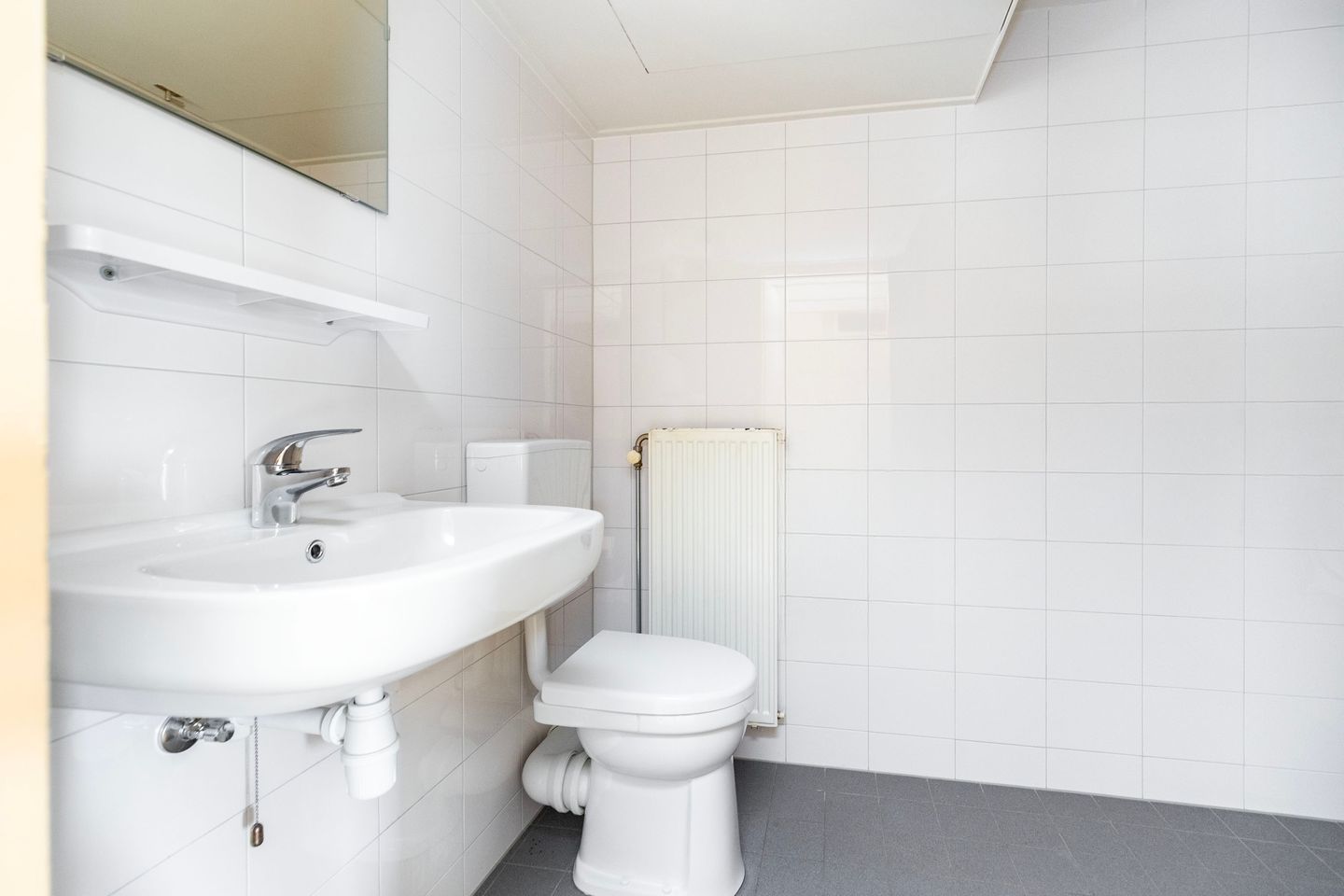 Photo 4 of Eduard Schilderinkstraat 40