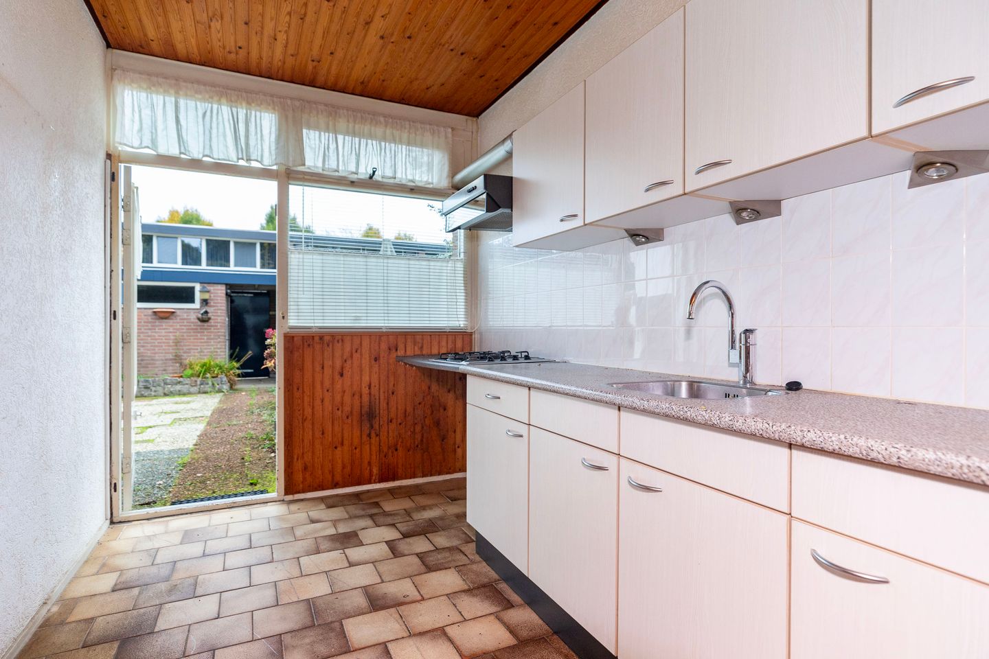 Photo 19 of Eduard Schilderinkstraat 40