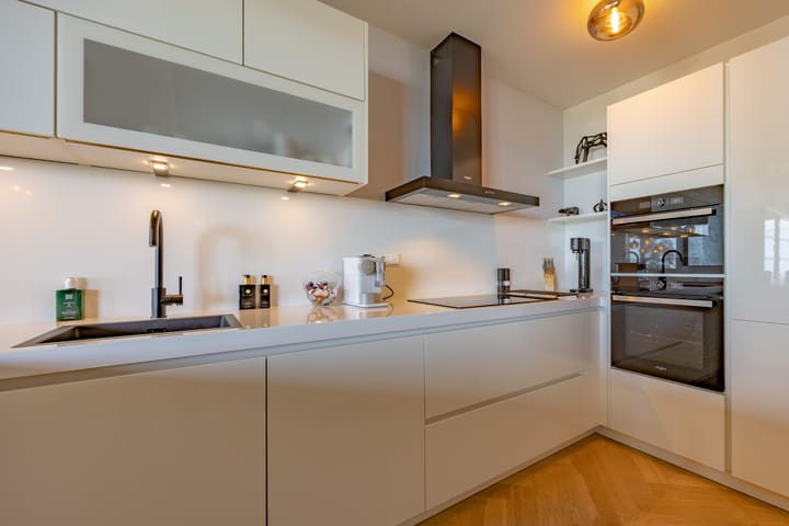 Foto 17 van C.T. Storklaan 583