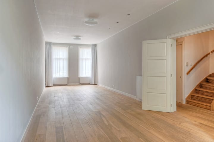 Foto 2 van De Lairessestraat 82-A