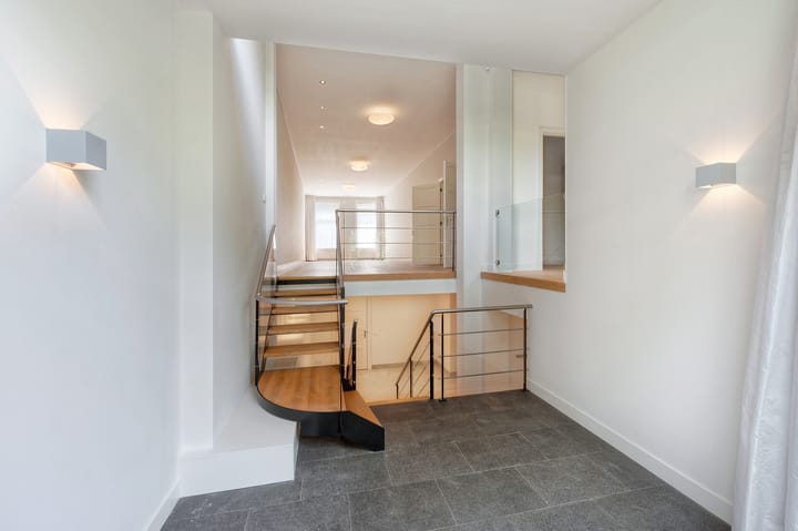 Foto 18 van De Lairessestraat 82-A