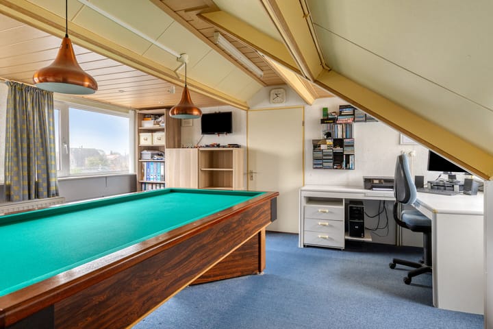 Photo 4 of Nicolaas van Puttenstraat 6