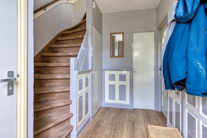 Photo 7 of Nicolaas van Puttenstraat 6