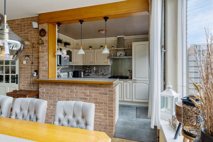 Photo 14 of Nicolaas van Puttenstraat 6