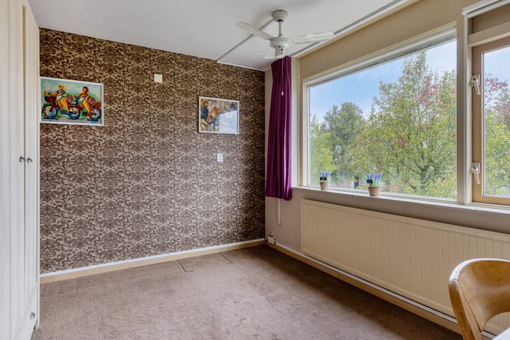 Photo 23 of Nicolaas van Puttenstraat 6