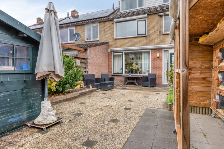 Photo 30 of Nicolaas van Puttenstraat 6