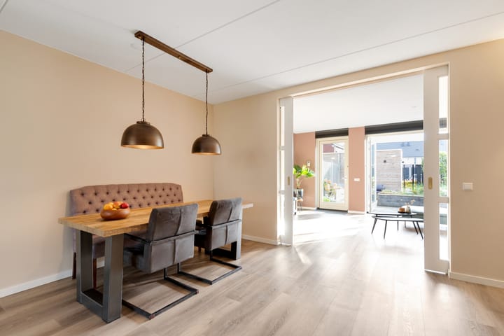 Photo 10 of Mispel 5