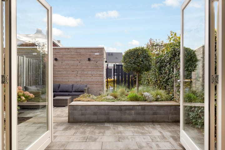 Photo 19 of Mispel 5