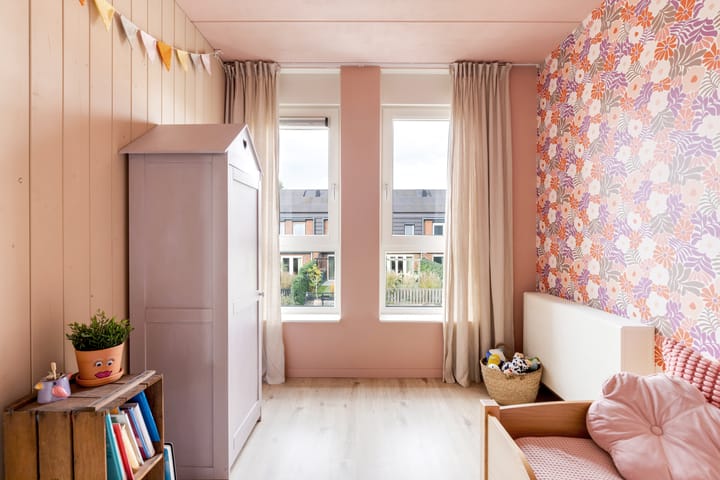 Photo 29 of Mispel 5