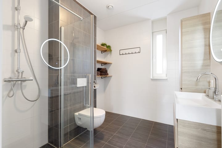 Photo 30 of Mispel 5