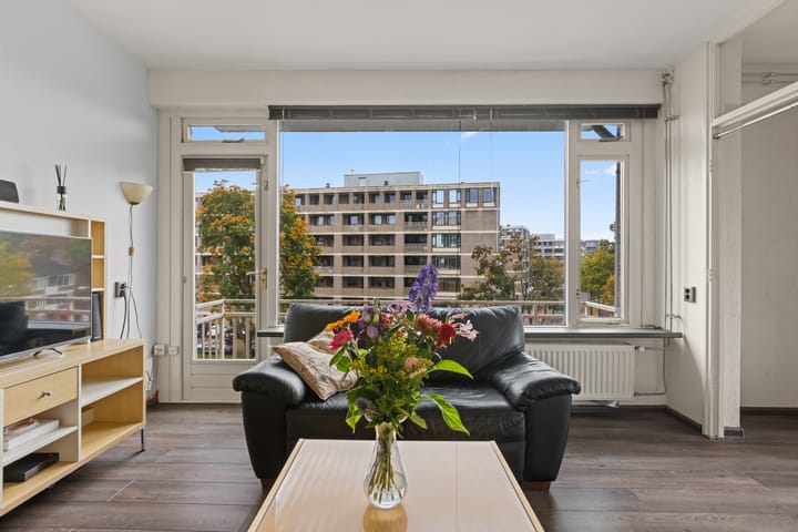 Photo 12 of Ringweg-Randenbroek 30-C