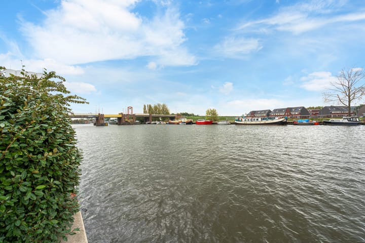 Foto 28 van Cor Bruijnweg 5