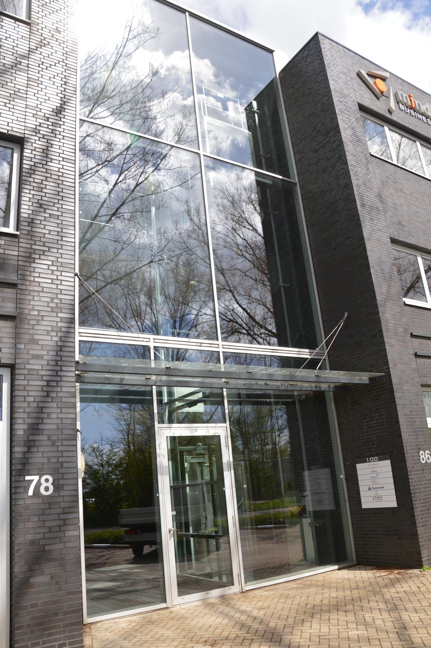 View photo 3 of Edisonstraat 98