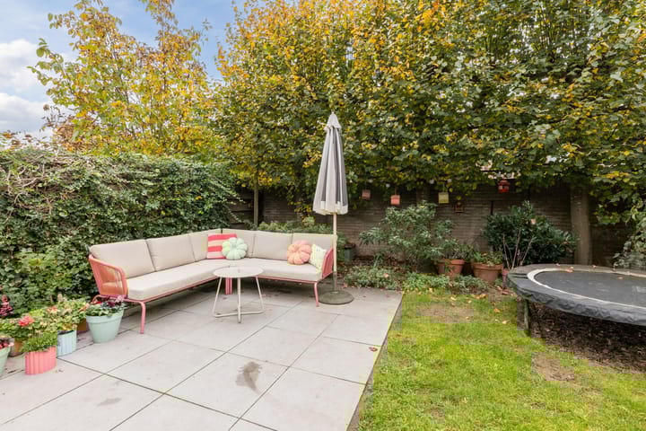 Foto 28 van Duiker 11