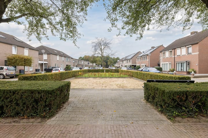 Foto 34 van Duiker 11