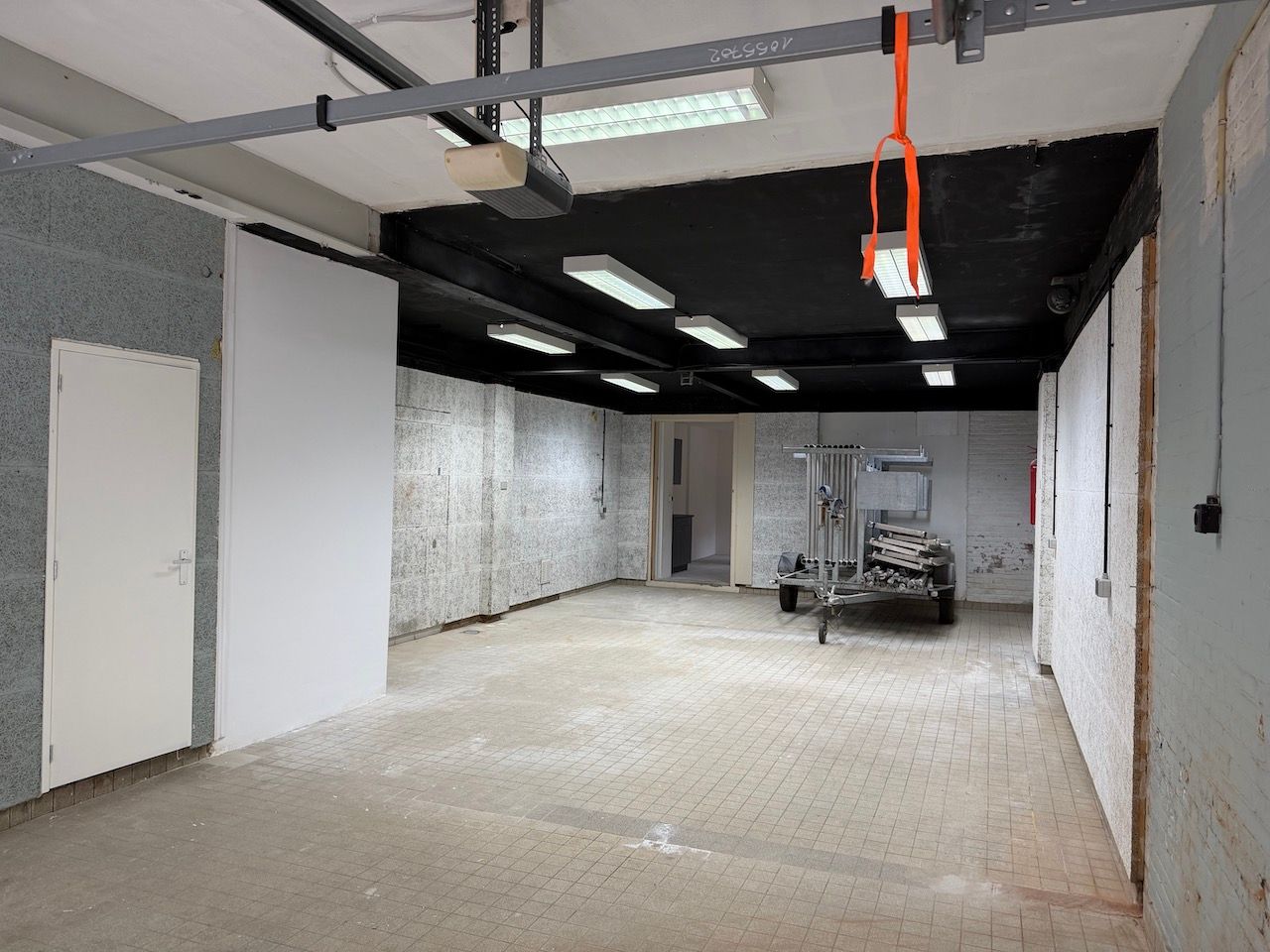 View photo 4 of Newtonstraat 409