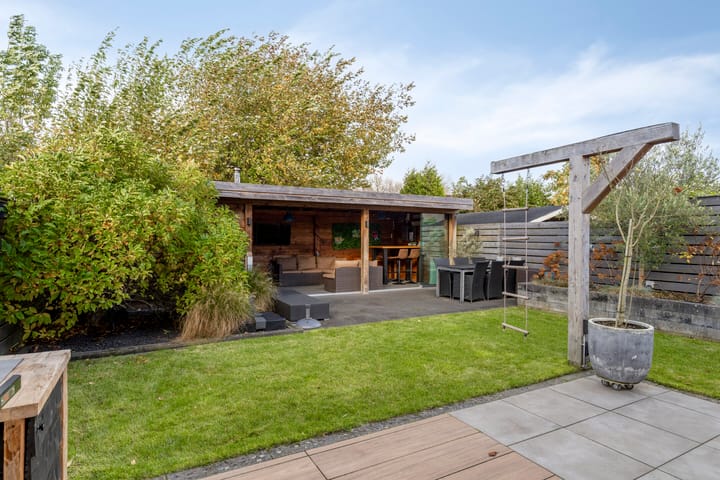 Photo 47 of Reelaan 20