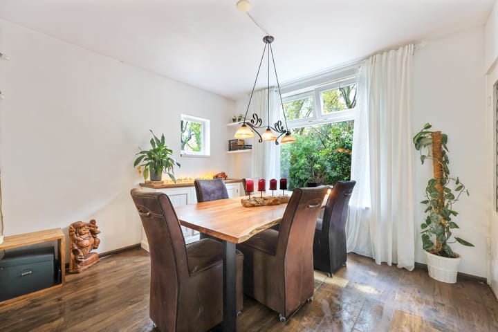 Photo 5 of Zuidergeeststraat 15