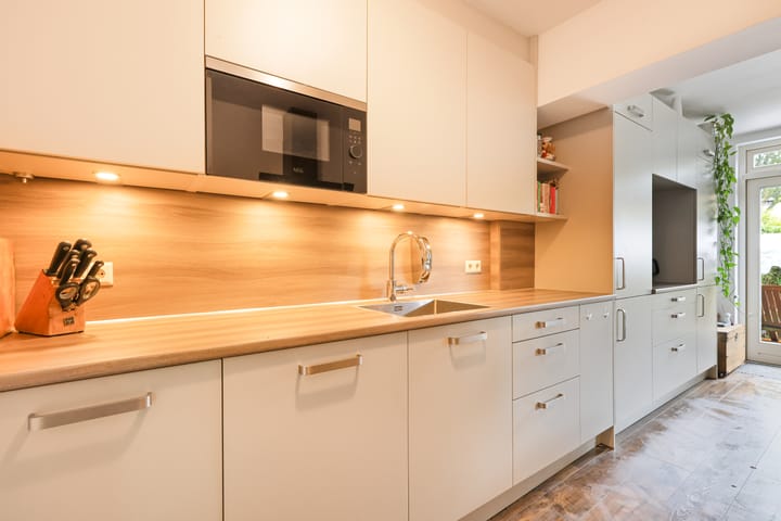 Photo 10 of Zuidergeeststraat 15