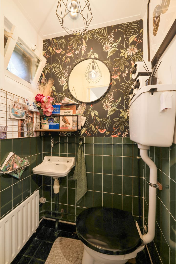 Photo 12 of Zuidergeeststraat 15