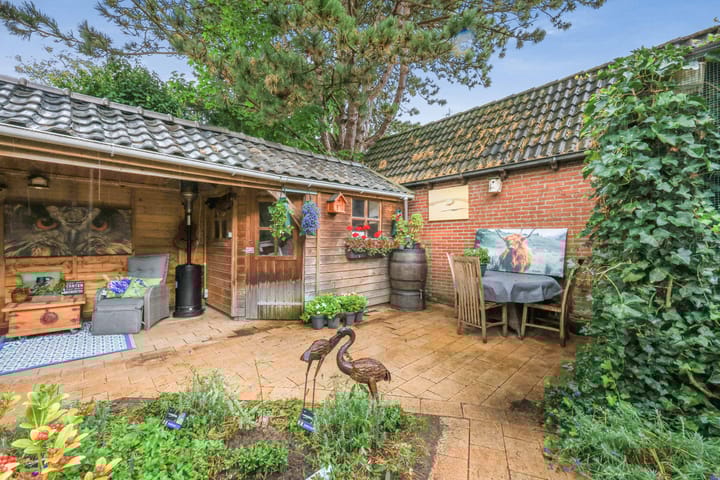 Photo 25 of Zuidergeeststraat 15