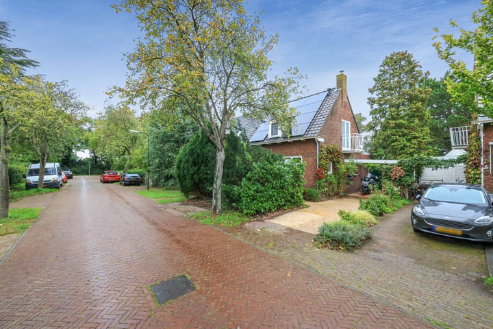 Photo 30 of Zuidergeeststraat 15