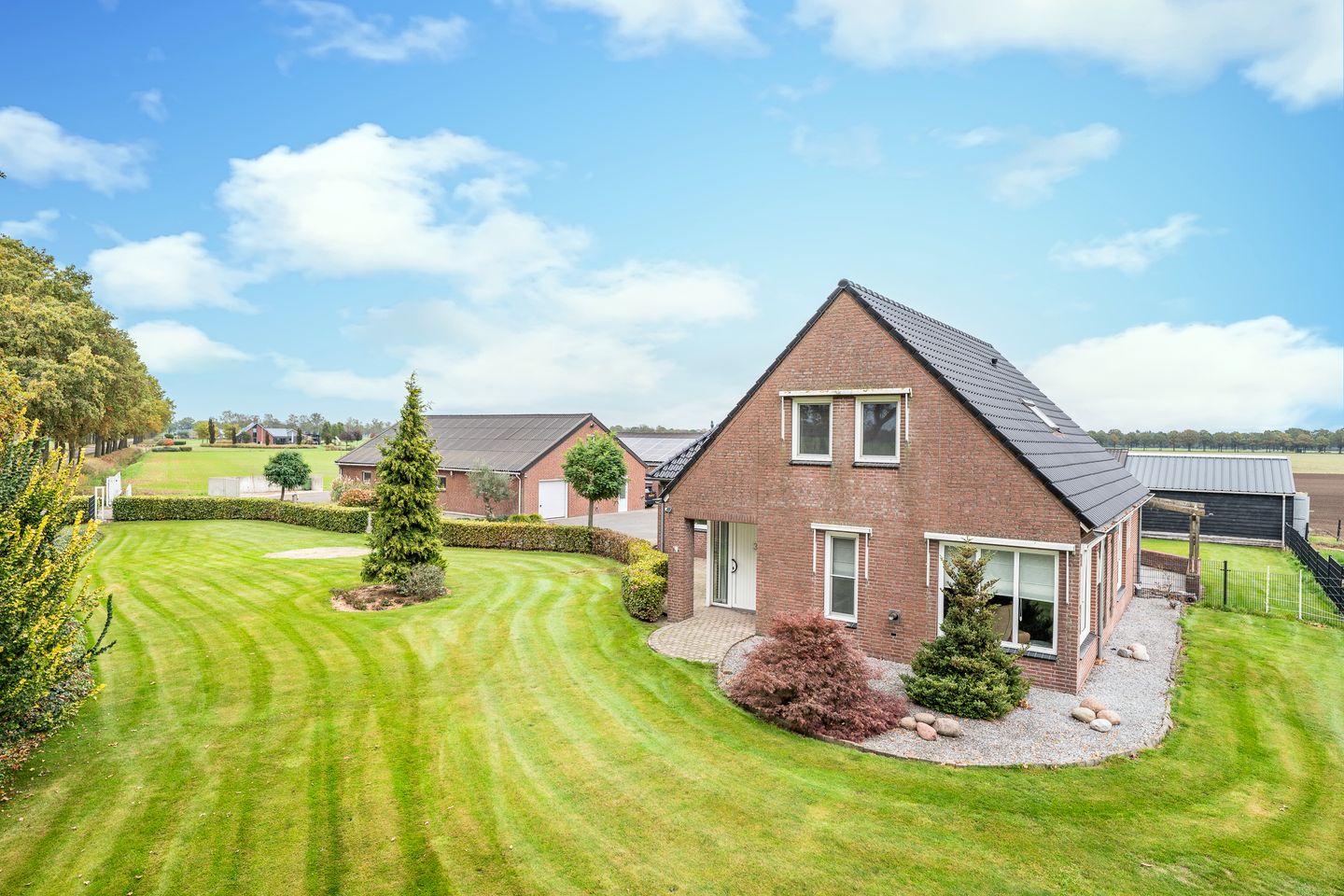 Bekijk foto 1 van Tweede Stichting 3