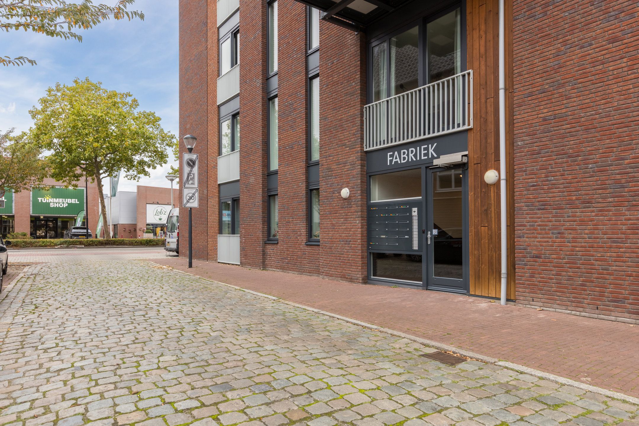 Photo 3 of Fabriekstraat 74