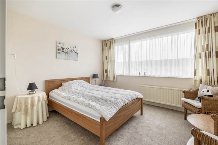 Photo 4 of Salomon Weststraat 11