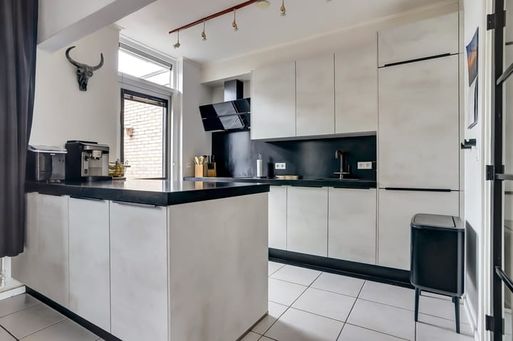 Photo 14 of De Huterstraat 24