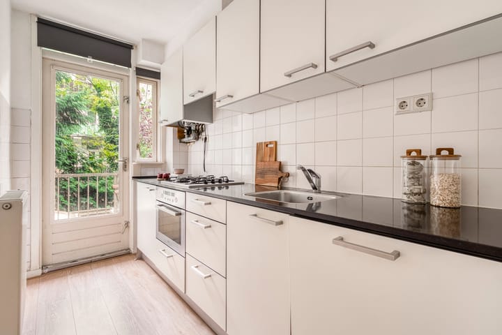 Photo 11 of Baffinstraat 33-1