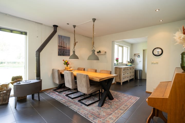 Photo 12 of Hoofdweg 103