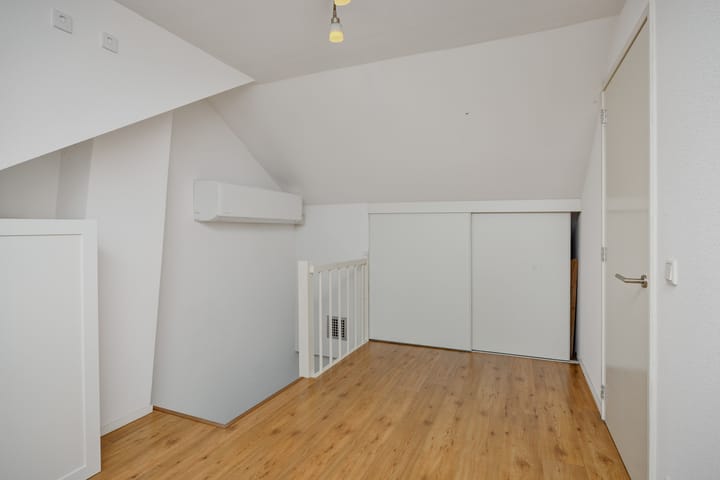 Foto 32 van De Braackenlaan 16