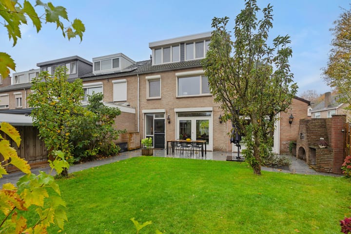 Foto 37 van De Braackenlaan 16