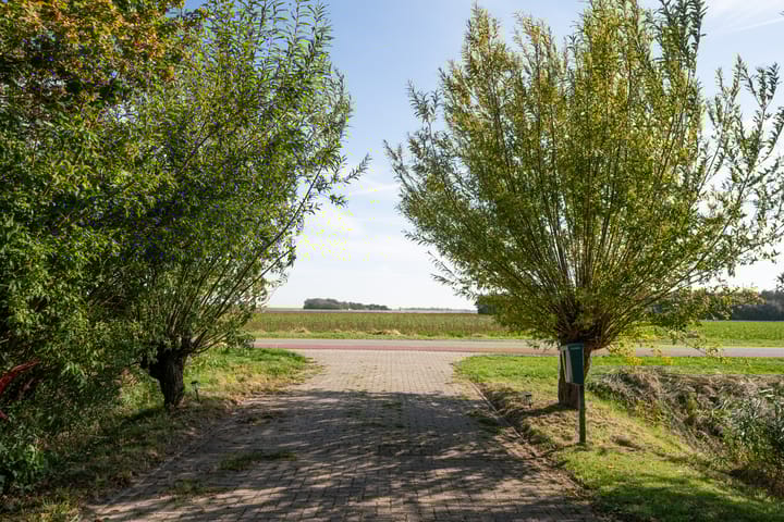 Photo 54 of Hoofdweg 103