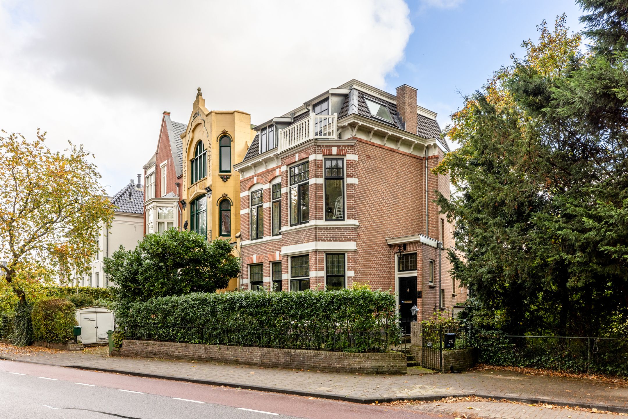 Bloemendaalseweg 243 
