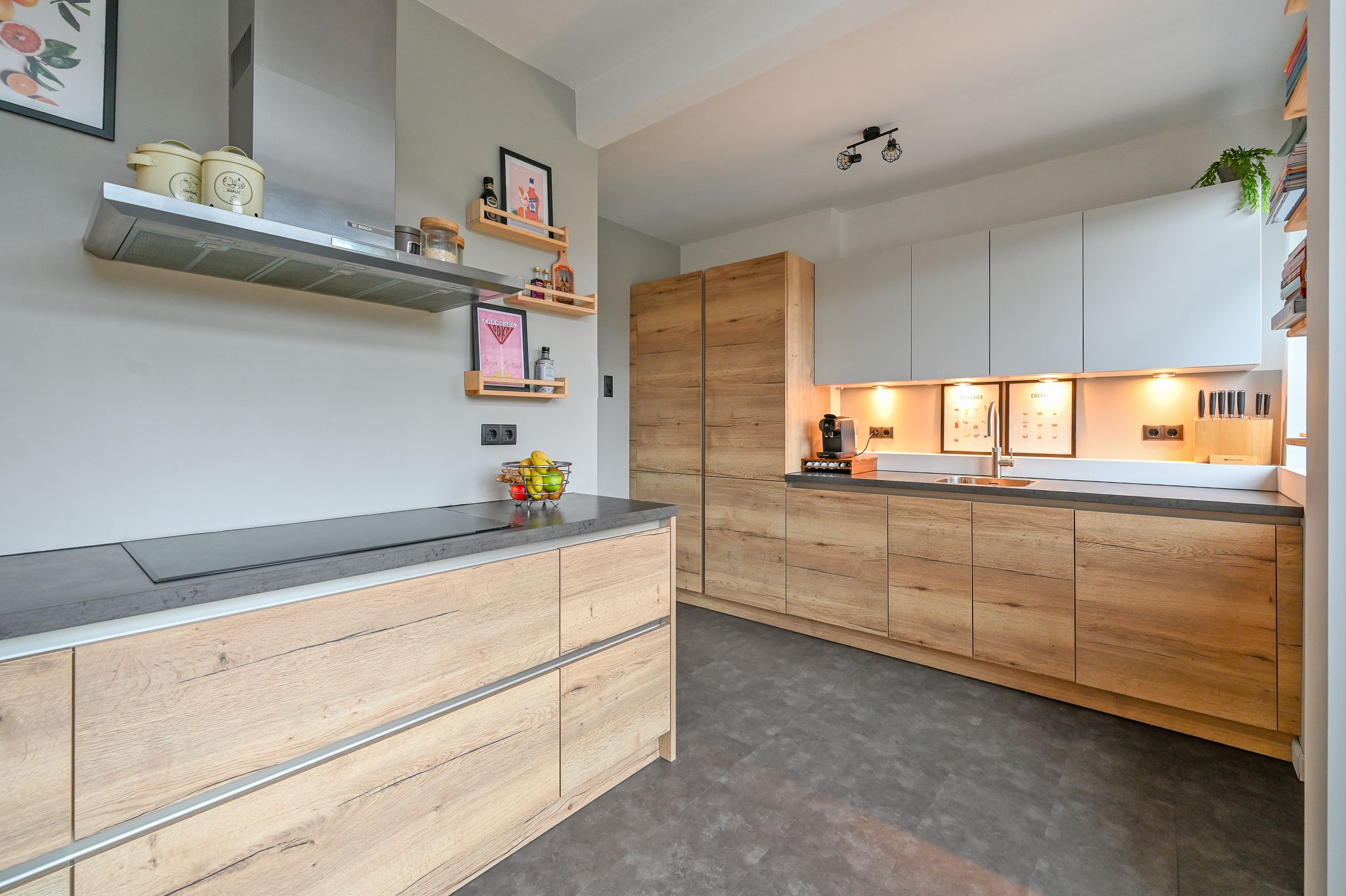 Photo 3 of Kastanjelaan 9