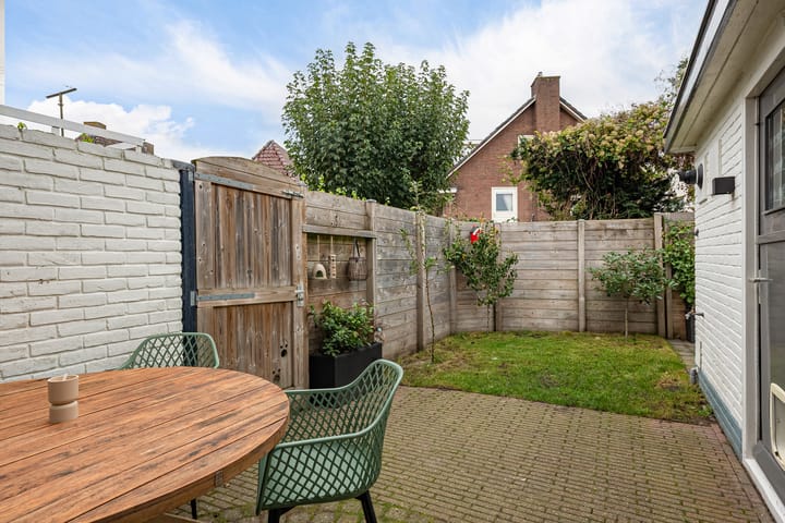 Foto 38 van Oostwijkstraat 7