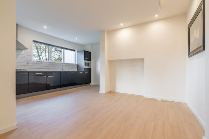 Foto 9 van Larixstraat 67