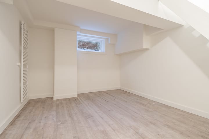 Foto 28 van Larixstraat 67