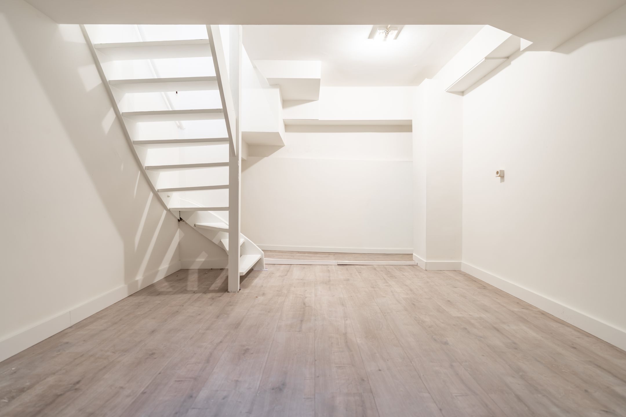 Foto 27 van Larixstraat 67