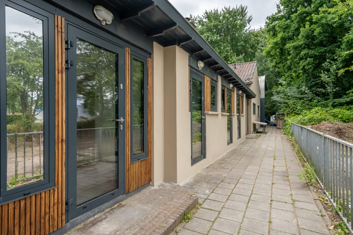 Foto 35 van Larixstraat 67