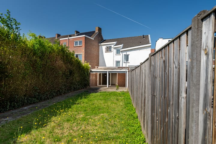 Photo 20 of Hoofdstraat 79