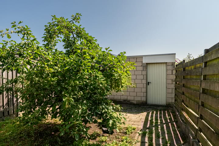 Photo 23 of Hoofdstraat 79